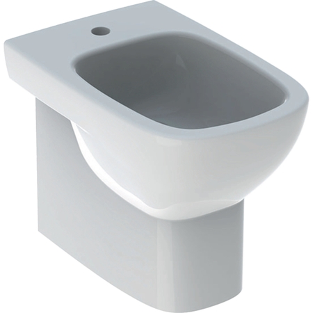 Immagine di Geberit FANTASIA bidet a pavimento a filo parete, con foro rubinetteria e fissaggio nascosto, senza troppopieno, colore bianco finitura lucido 500.866.00.1
