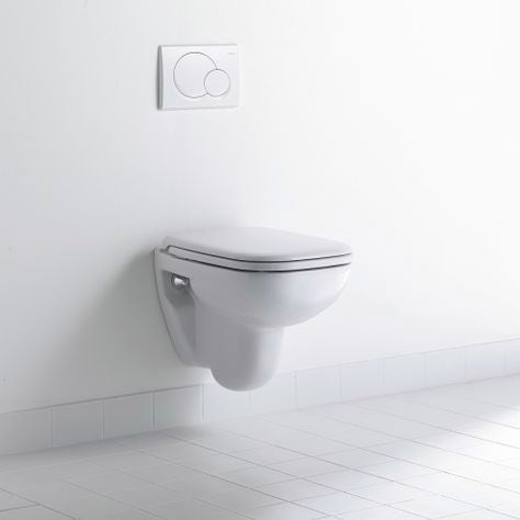 Immagine di Duravit D-CODE set vaso sospeso a cacciata UWL classe 1 e sedile con coperchio con cerniere in plastica con chiusura rallentata, colore bianco 45350900A1