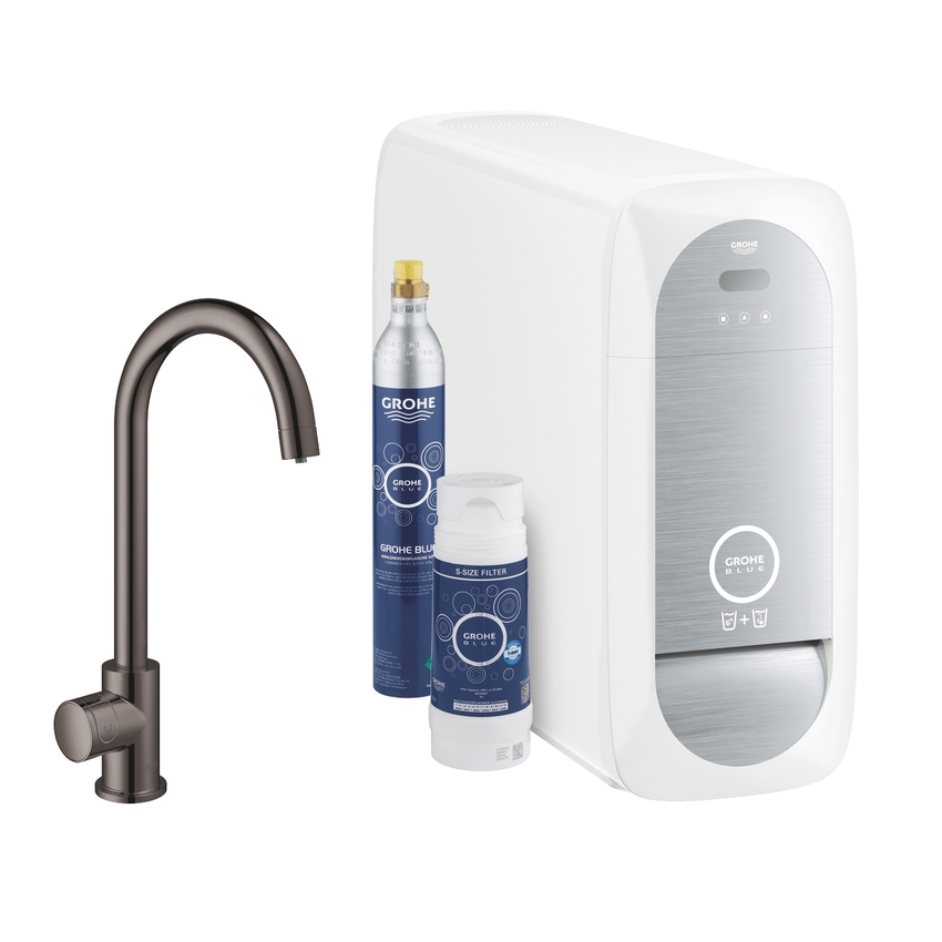 Immagine di Grohe BLUE HOME sistema completo mono rubinetto bocca a C e refrigeratore con sistema WiFi finitura grafite lucido 31498A01