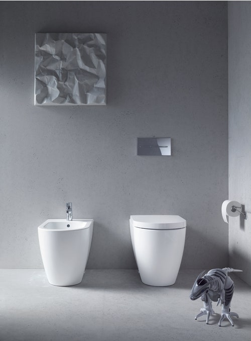 Immagine di Duravit ME BY STARCK bidet a pavimento P.60 cm, a filo parete, con troppopieno, con bordo per rubinetteria, WonderGliss, colore bianco finitura opaco 22891032001