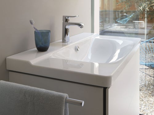Immagine di Duravit P3 COMFORTS lavabo consolle 65 cm, monoforo, con troppopieno, con bordo per rubinetteria, lato inferiore smaltato, WonderGliss, colore bianco 23326500001