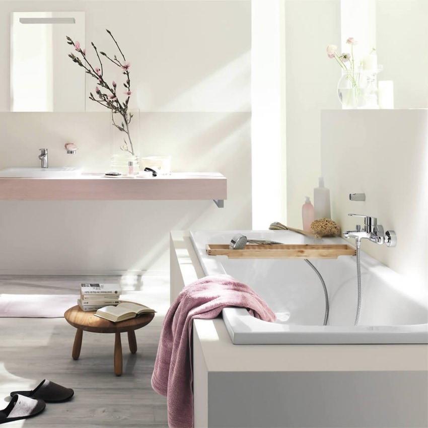 Immagine di Grohe EUROSTYLE COSMOPOLITAN miscelatore monocomando per vasca o doccia, a parete, con deviatore automatico, finitura cromo 33591002