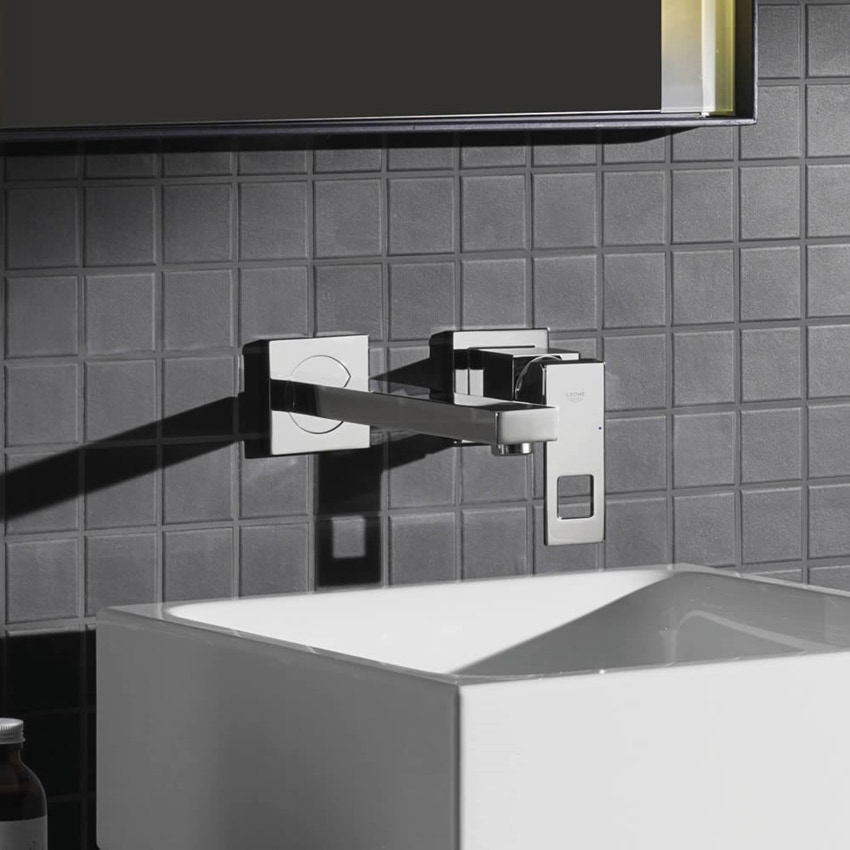Immagine di Grohe EUROCUBE miscelatore a 2 fori, per lavabo, bocca P.23 cm, senza corpo incasso, finitura cromo 23447000