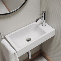 Immagine di Kaldewei PURO lavabo da parete L.55 P.30 cm, versione destra, monoforo, senza troppopieno, colore bianco alpino 901206303001