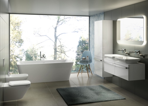 Immagine di Ideal Standard TONIC II vaso sospeso AquaBlade®, completo di sedile slim a chiusura rallentata, colore bianco K316701