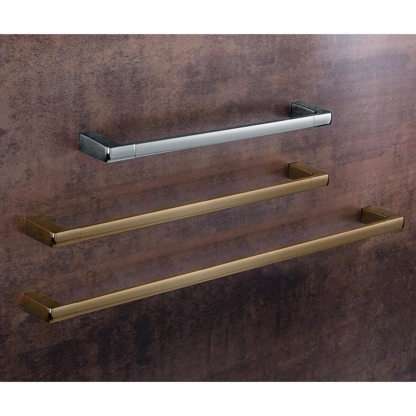 Immagine di Colombo Design LULÙ set a muro con portascopino, porta rotolo, appenditutto, 2 porta salviette e porta sapone, finitura cromo SETLU003