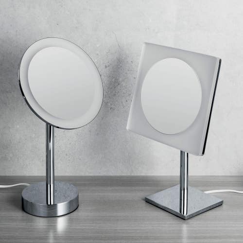 Immagine di Colombo Design Specchio da appoggio con luce a led incorporata, finitura cromo B97500CR