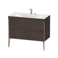 Immagine di Duravit XVIU lavabo consolle c-bonded, con base sottolavabo a pavimento 100 cm, profilo colore champagne, lavabo consolle Viu incluso, senza troppopieno, con bordo per rubinetteria, finitura rovere moro spazzolato XV4711EB172C