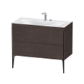 Immagine di Duravit XVIU lavabo consolle c-bonded, con base sottolavabo a pavimento 100 cm, profilo colore nero, lavabo consolle Viu incluso, senza troppopieno, con bordo per rubinetteria, finitura rovere moro spazzolato XV4711EB272C