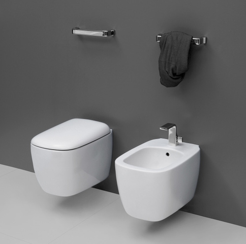 Immagine di Flaminia MONÒ bidet sospeso monoforo, con troppopieno, colore bianco finitura lucido MN218