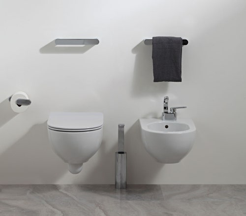 Immagine di Flaminia QUICK set sanitari sospesi, vaso e coprivaso avvolgente con discesa rallentata, bidet monoforo con troppopieno, colore bianco finitura lucido QK118+QK218+QKCW07