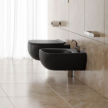 Immagine di Flaminia FLUO set sanitari sospesi, vaso con sistema goclean® e coprivaso slim con discesa rallentata, bidet monoforo con troppopieno, colore carbone finitura opaco FU118GCAR+FU218CAR+FUCW05CAR