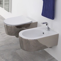 Immagine di Flaminia LINK set sanitari sospesi, vaso con sistema goclean® e coprivaso slim con discesa rallentata, bidet monoforo con troppopieno, interno colore bianco finitura lucido, esterno finitura platino 5051/WCGPLA+5051/BPLA