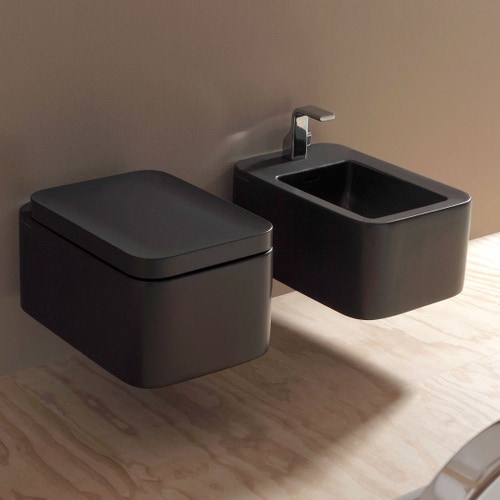 Immagine di Flaminia NILE set sanitari sospesi, vaso con sistema goclean® e coprivaso avvolgente con discesa rallentata, bidet monoforo con troppopieno, colore carbone finitura opaco NL118GCAR+NL218CAR+NLCW03CAR