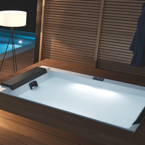 Immagine di Novellini DIVINA M SPA PLUS minipiscina idromassaggio da esterno con luci led bianche, L.190 P.140 H.75, per 2 persone, sedile e poggiatesta colore nero, vasca colore bianco finitura lucido DOM4O0-A0H
