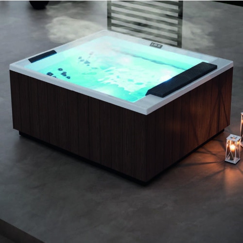 Immagine di Novellini Pannello dogato per vasca idromassaggio Divina M, finitura wenge PADV2F2LDIVDO-D1