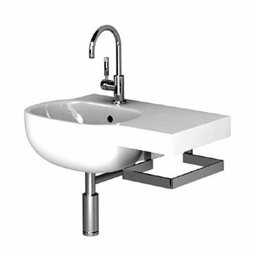 Immagine di Pozzi Ginori 500 composizione lavabo asimmetrico 70 destro; barra portasciugamani in ottone cromato. 4104000