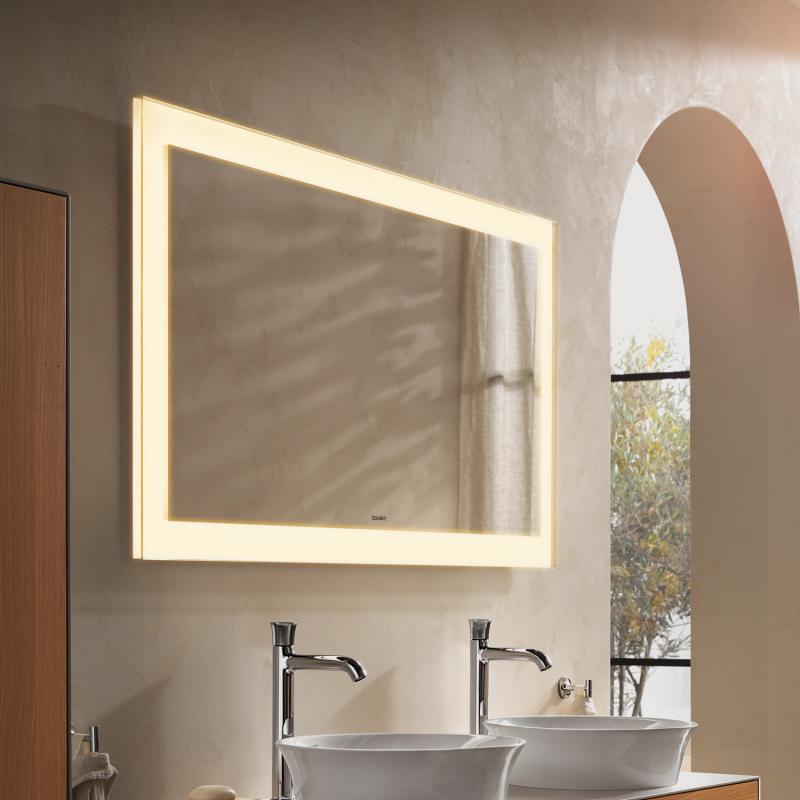 Immagine di Duravit WHITE TULIP specchio con illuminazione L.135 H.75, versione App WT7063