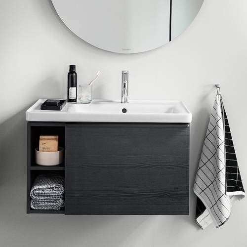 Immagine di Duravit D-NEO composizione bagno: mobile sottolavabo e colonna sospesi, finitura rovere nero + specchio Ø 90 con illuminazione, versione "Good" + lavabo 80 cm, colore bianco + miscelatore monocomando M, finitura cromo DE425701616+DE1318L1616