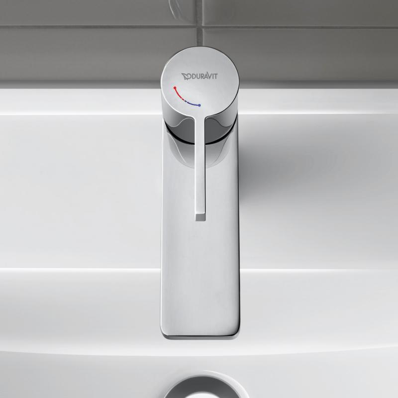 Immagine di Duravit D-NEO miscelatore monocomando H.16.5 cm, per lavabo M, senza salterello, con tecnologia Freshstart, finitura cromo DE1021002010