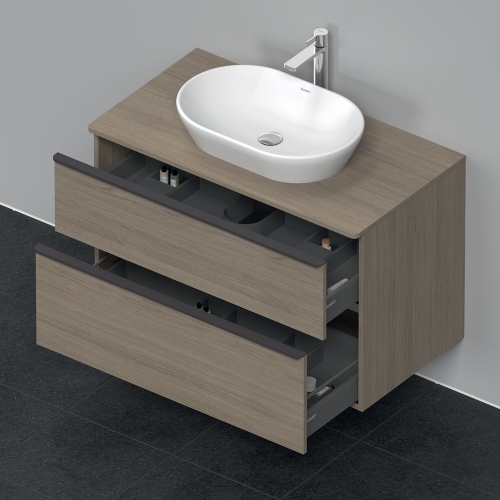 Immagine di Duravit D-NEO composizione bagno: mobile sottolavabo sospeso, finitura rovere terra + specchio Ø 70 con illuminazione, versione "Good" + lavabo da appoggio 60 cm, colore bianco + miscelatore monocomando L, finitura cromo LM785100000+DE496803535