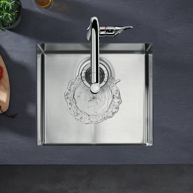 Immagine di Hansgrohe M71 miscelatore cucina monocomando H.43 cm, con bocca d'erogazione estraibile, finitura cromo 73801000