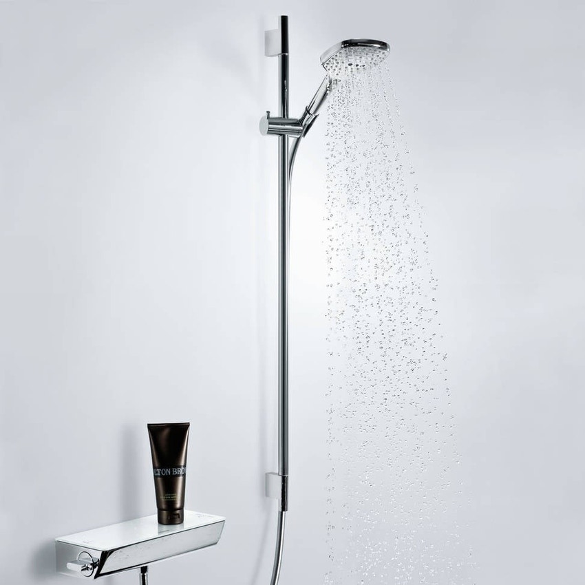 Immagine di Hansgrohe RAINDANCE SELECT E set doccia 120, 3 jet, con asta doccia 90 cm e portasapone, finitura cromo 26621000