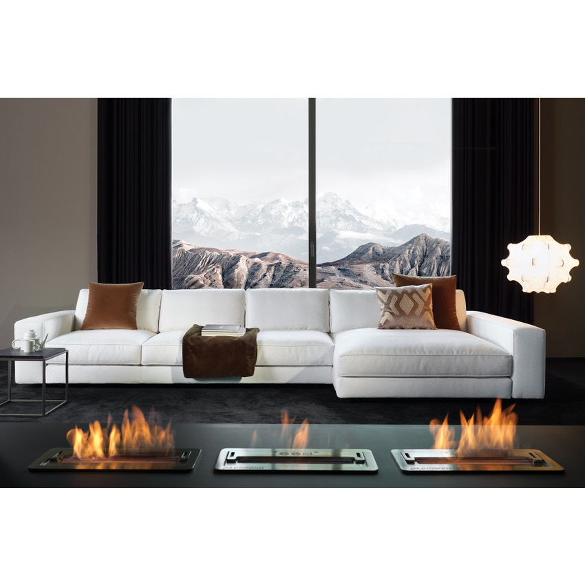 Immagine di Mussi SINFONIA divano con penisola L.429 cm formato da elemento terminale e chaise longue, cuscini e seduta imbottiti in piume d'oca, finitura E tessuto colore bianco SIN004