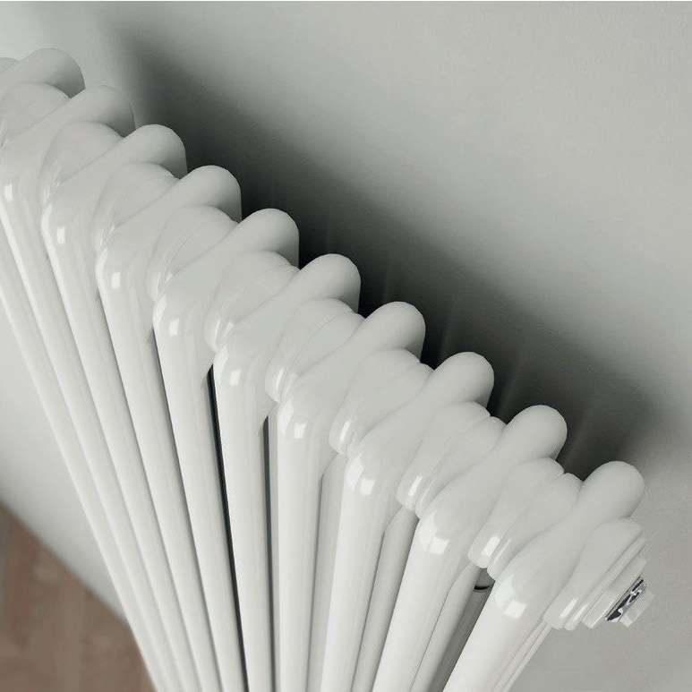 Immagine di Irsap TESI 2 radiatore 7 elementi H.180 L.31,5 P.6,5cm, colore bianco edelweiss finitura lucido RT218000734IR02N