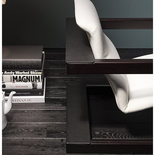 Immagine di Mussi PALCO poltrona L.62 cm P.80 cm in legno massello di mogano, rivestita in pelle colore bianco P62-LEATHER#W