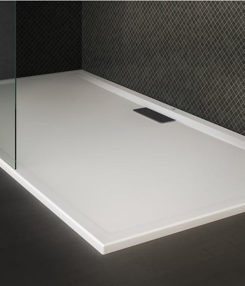 Immagine di Ideal Standard soluzione bagno completo, sanitari sospesi, lavabo con mobile 60 cm, doccia rettangolare 100x90 cm, colore bianco finitura lucido, rubinetteria finitura oro SING2