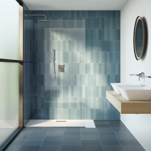 Immagine di Ideal Standard ULTRAFLAT NEW piatto doccia rettangolare L.140 P.80 cm, in acrilico, colore bianco finitura lucido T447001