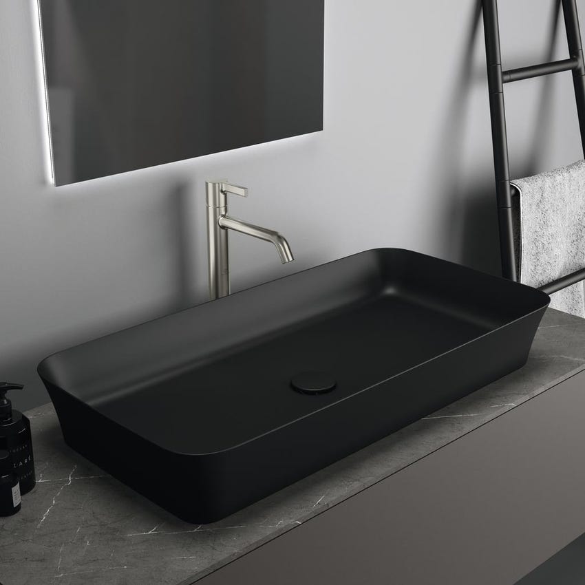 Immagine di Ideal Standard IPALYSS lavabo da appoggio 80 cm, senza troppopieno, con piletta, colore nero finitura opaco E1391V3