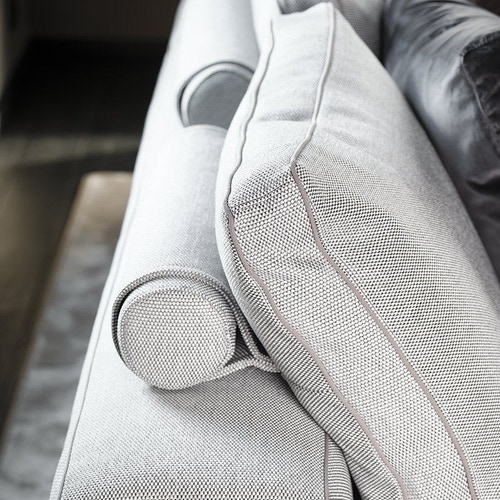 Immagine di Mussi SINFONIA divano composizione angolare L.448 cm, elemento centrale con tavolino in marmo, finitura E tessuto colore grigio e bianco SIN001