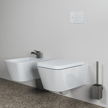Immagine di Ideal Standard BLEND CUBE set sanitari sospesi, vaso AquaBlade® senza brida, con sedile a chiusura rallentata, bidet monoforo con troppopieno, colore bianco finitura lucido T368601-T368701-T392701