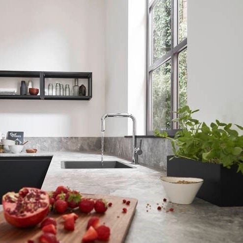 Immagine di Hansgrohe M54 miscelatore cucina monocomando U220, 1 jet, finitura cromo 72806000