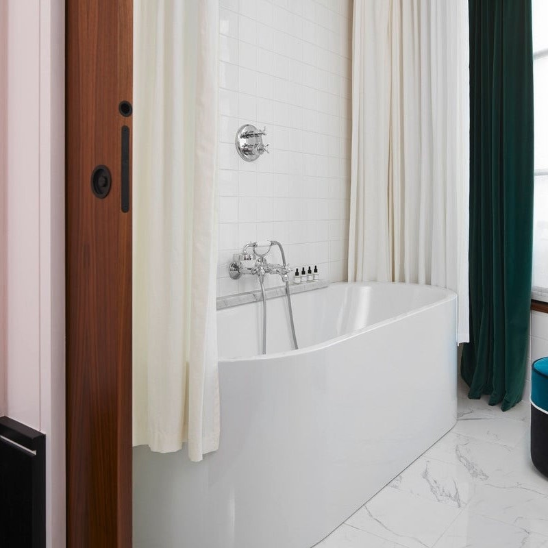 Immagine di Kaldewei MEISTERSTÜCK CENTRO DUO OVAL vasca L.180 P.80 cm, in acciaio smaltato, con colonna di scarico KA 4040, colore bianco alpino 200240403001