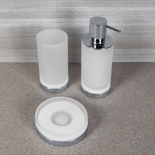 Immagine di Colombo Design NORDIC set da appoggio con dispenser sapone, porta sapone e bicchiere, finitura cromo SETNO004