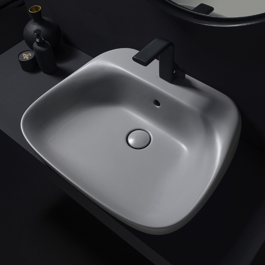 Immagine di Flaminia FLUO 60 lavabo 60 cm da appoggio o sospeso, con troppopieno e piano per rubinetteria, colore cenere finitura opaco FU60LCEN