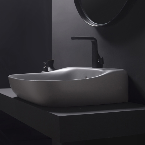 Immagine di Flaminia FLUO 70 lavabo 70 cm da appoggio o sospeso, con troppopieno e piano per rubinetteria, colore cenere finitura opaco FU70LCEN