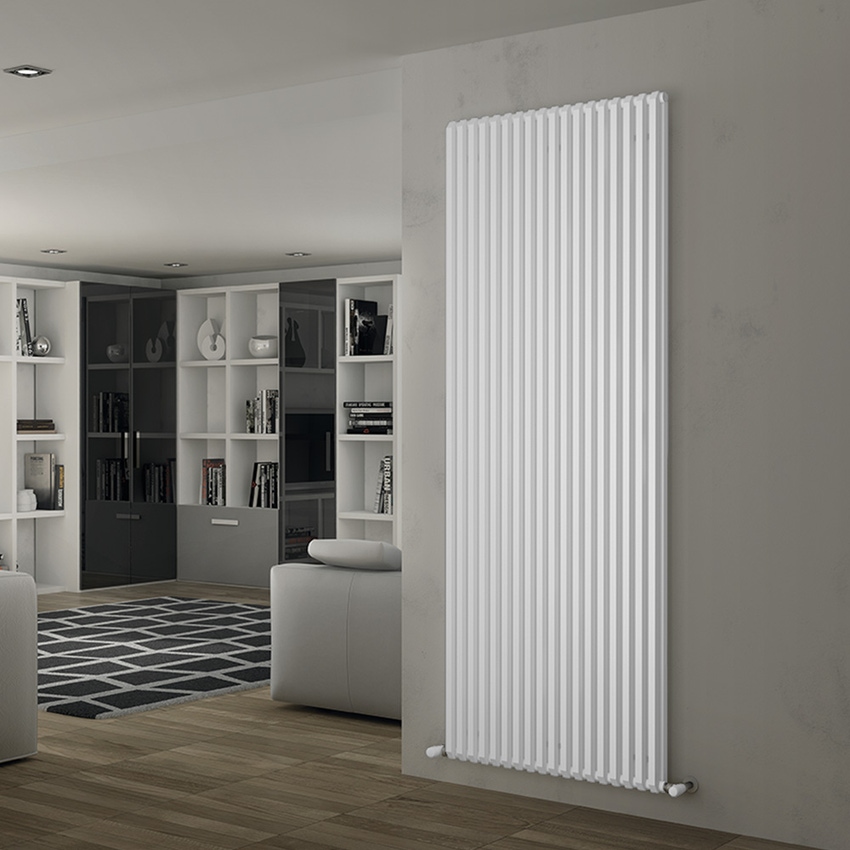 Immagine di Irsap SAX2 radiatore verticale 18 elementi H.200 L.72 P.8 cm, colore bianco SX220001801IR01A01