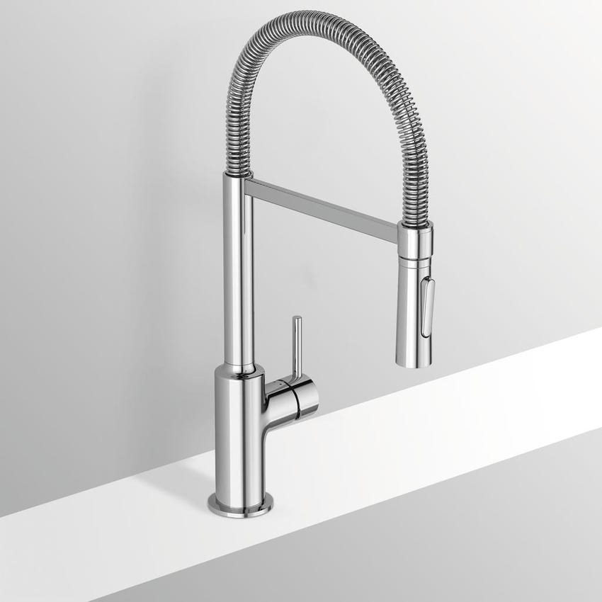 Immagine di Ideal Standard CERALOOK miscelatore monocomando orientabile, doccetta professionale multifunzione, da appoggio su lavello, finitura cromo BC302AA