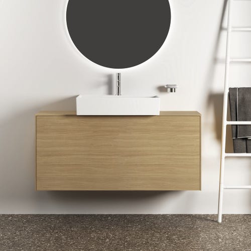 Immagine di Ideal Standard CONCA composizione bagno: lavabo d’appoggio L.60 P.45 cm, colore bianco, miscelatore monocomando con scarico, finitura cromo, mobile sottolavabo L.120 cm, finitura legno chiaro, specchio rotondo Ø80 CONCA02