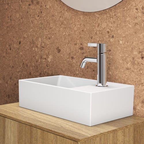 Immagine di Ideal Standard EXTRA lavamani asimmetrico sospeso o da appoggio L.45 cm, monoforo a destra, con troppopieno, colore bianco T373401