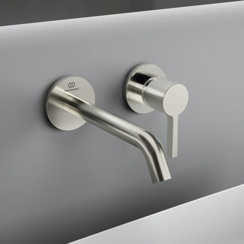 Immagine di Ideal Standard soluzione bagno doppio lavabo 60 cm su mensola 180 cm, colore bianco finitura lucido, doccia rettangolare 120x90 cm, colore grigio cemento finitura pietra opaco, rubinetteria finitura silver storm SING10