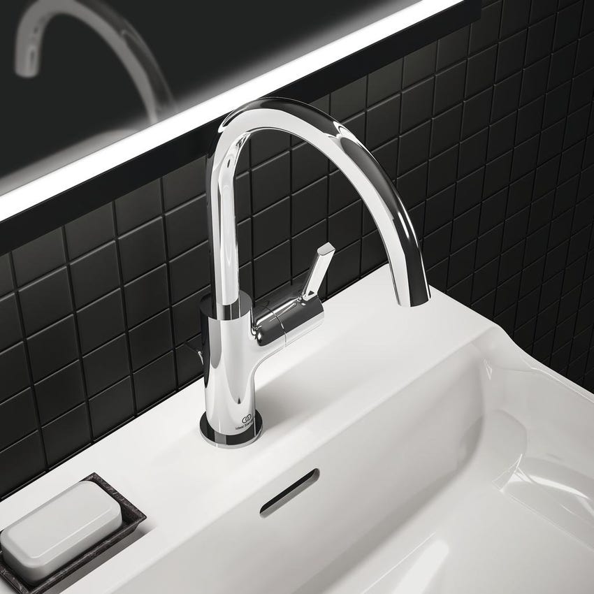 Immagine di Ideal Standard JOY miscelatore monocomando lavabo H.31 cm, con scarico, finitura cromo BC777AA