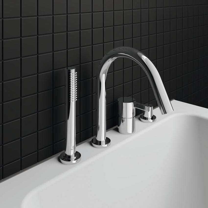 Immagine di Ideal Standard JOY gruppo bordo vasca 4 fori, con deviatore, bocca di erogazione, doccetta stilo a 1 funzione e porta doccetta, finitura cromo BC789AA