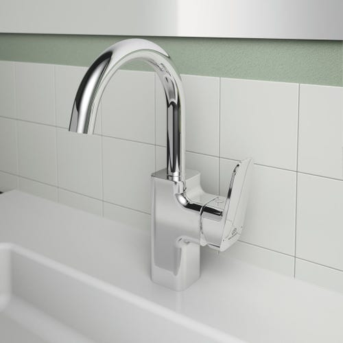 Immagine di Ideal Standard CERAPLAN miscelatore monocomando per lavabo, con bocca di erogazione tubolare orientabile, con scarico, finitura cromo BD235AA