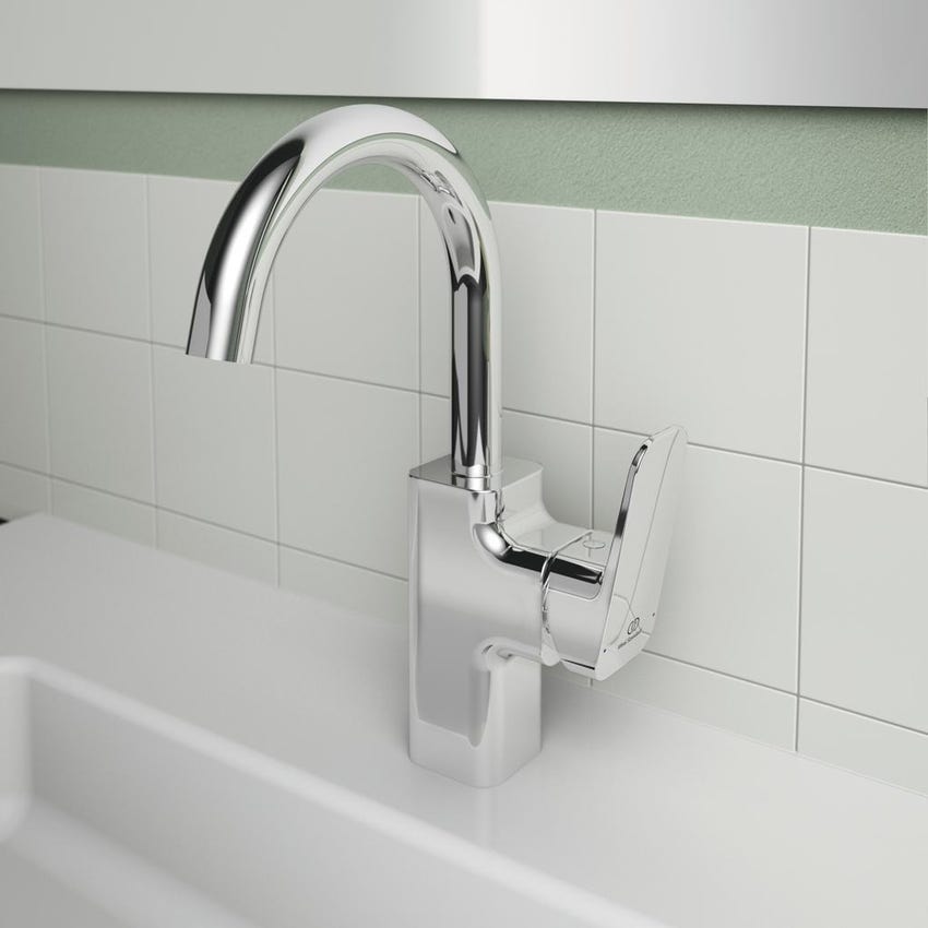 Immagine di Ideal Standard CERAPLAN miscelatore monocomando per lavabo, con bocca di erogazione tubolare orientabile, con scarico, finitura cromo BD235AA