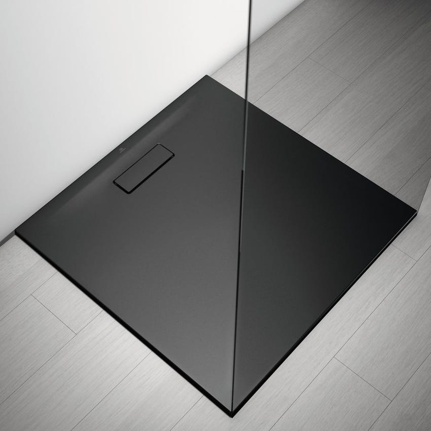 Immagine di Ideal Standard ULTRAFLAT NEW piatto doccia quadrato 90 cm, in acrilico, colore nero finitura opaco T4467V3